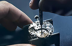 劳力士手表防水胶圈的正确清洁方式是什么？