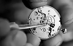 劳力士手表维修（劳力士手表调整日期时卡住的解决方法）